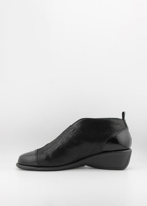DFC Relax Textured Leather Wedge Ankle Boots